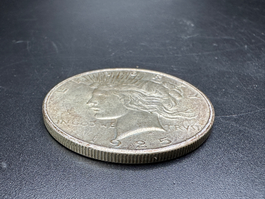 1925 U.S. Silver Peace Dollar [Photo 3]