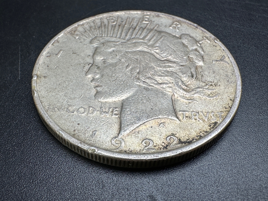 1922 U.S. Silver Peace Dollar [Photo 3]