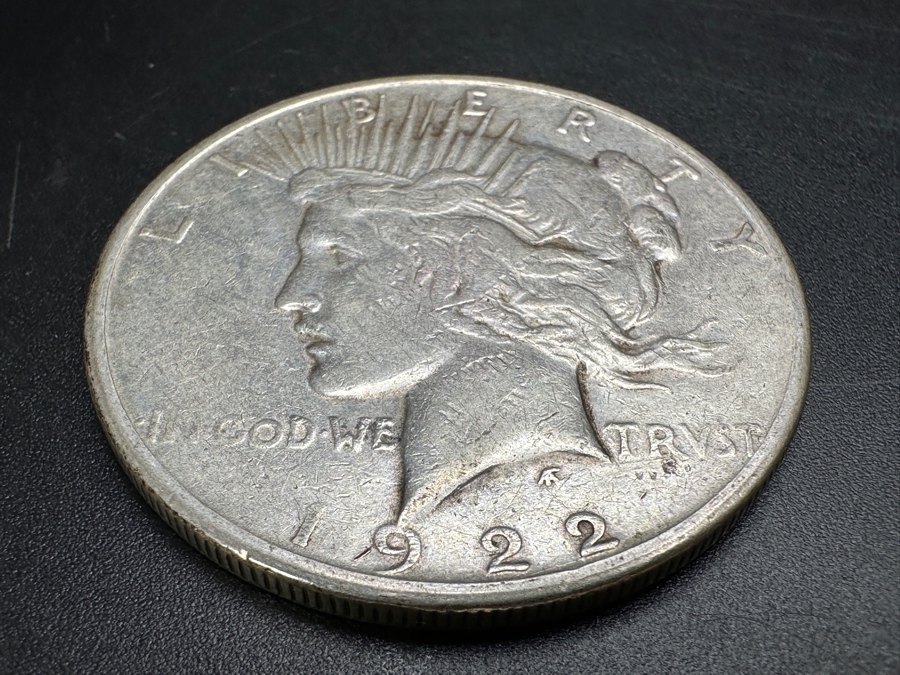 1922 U.S. Silver Peace Dollar [Photo 3]