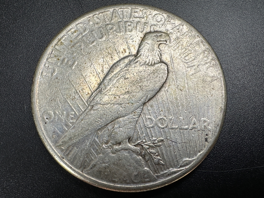 1922 U.S. Silver Peace Dollar [Photo 4]