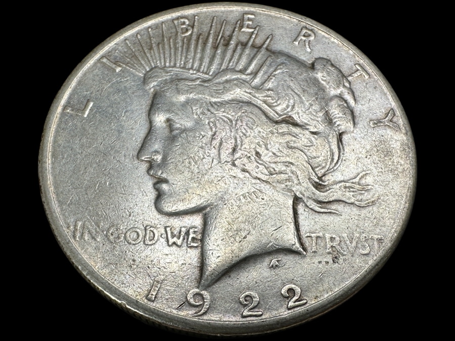 1922 U.S. Silver Peace Dollar [Photo 1]