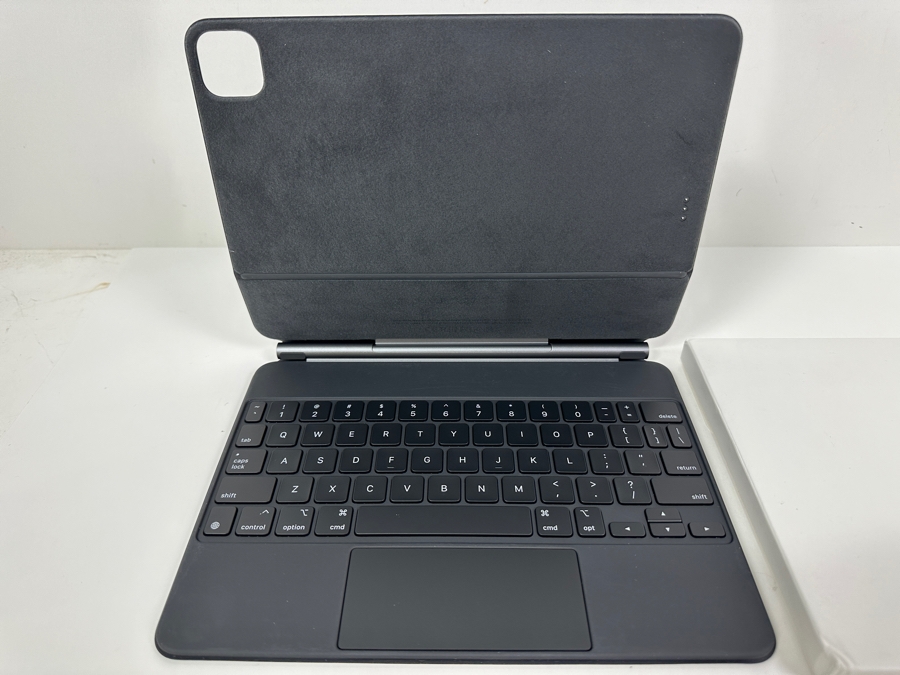 iPad Magic Keyboard 11 Black Model A2261 [Photo 2]
