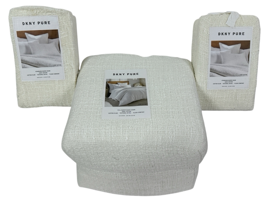 DKNY Pure Full / Queen Duvet Cover And Pair Of Standard/Queen Shams [Photo 1]