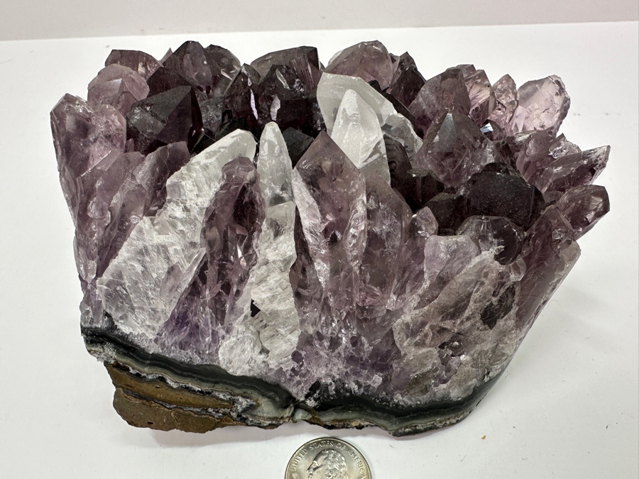 Amethyst Geode Piece [Photo 3]