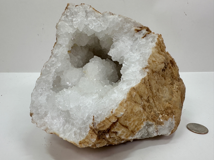 Just Added - Quartz Geode Crystal 7W X 6H [Photo 9]