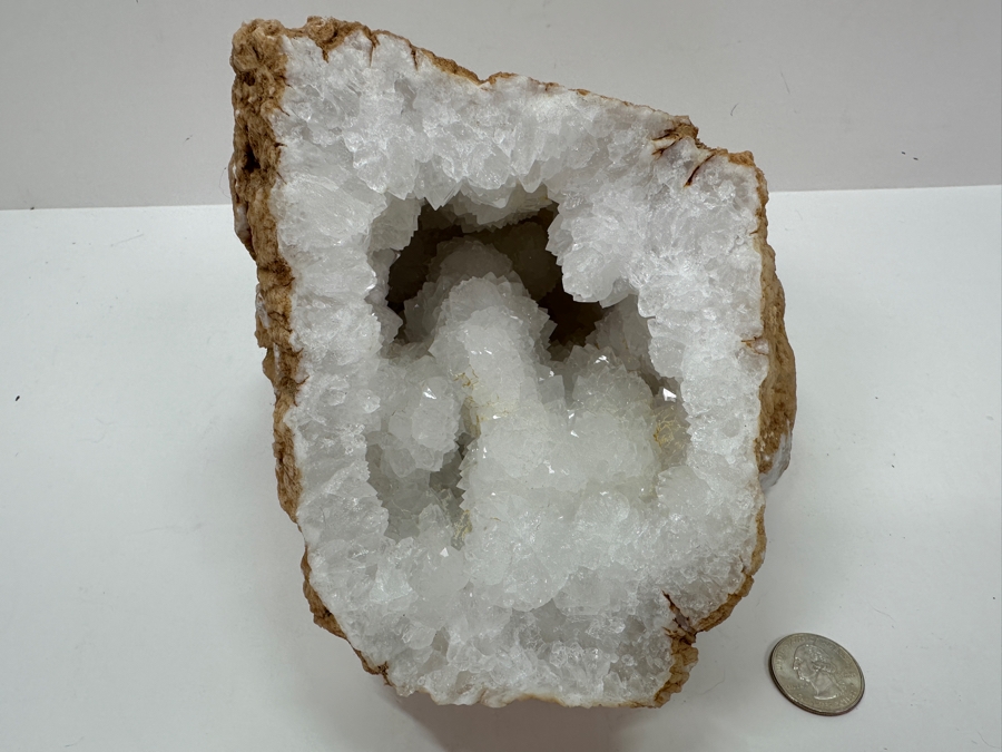 Just Added - Quartz Geode Crystal 7W X 6H [Photo 2]