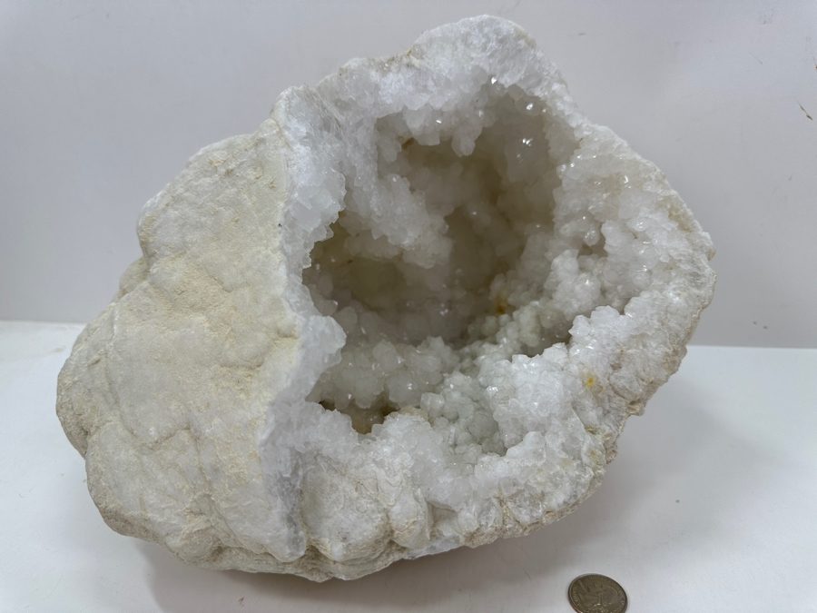 Large Quartz Crystal Split Geode [Photo 11]