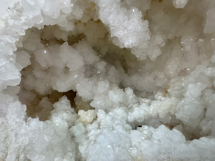 Large Quartz Crystal Split Geode [Photo 4]