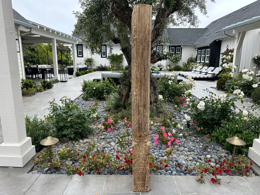 Vintage Indonesian Wooden Hand Carved Architectural Column 6'H [Photo 2]
