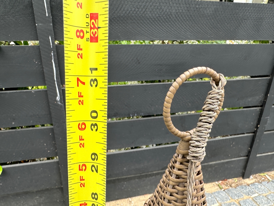 Set Of Three Handing Lanterns 31'H [Photo 4]