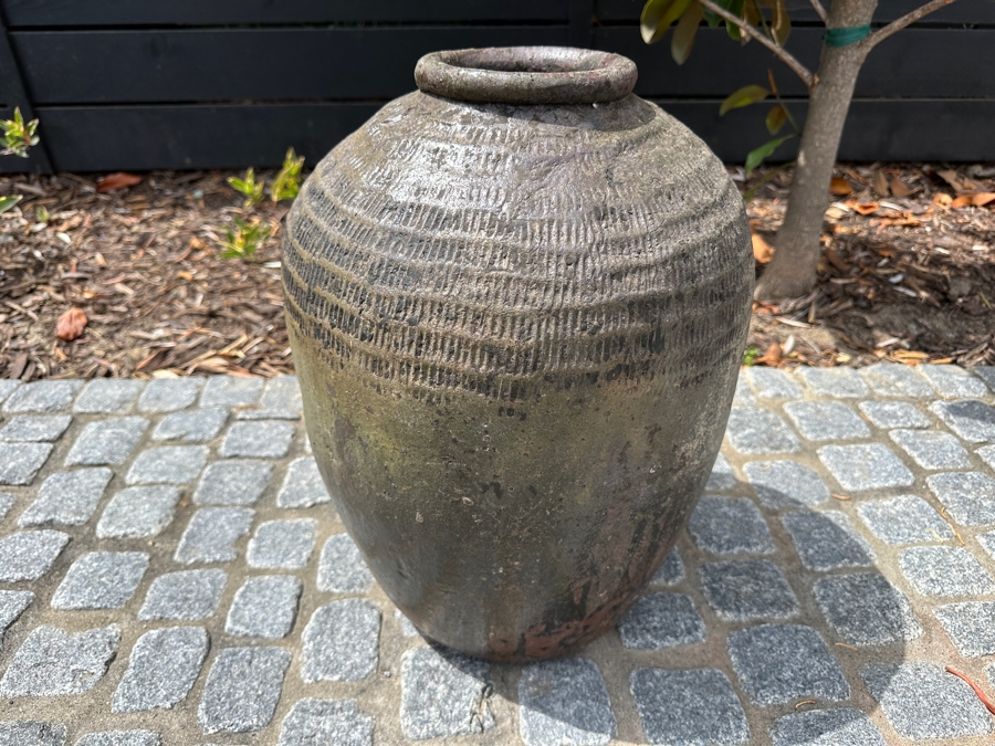 Large Handmade Art Pottery Vase 17.5H [Photo 1]