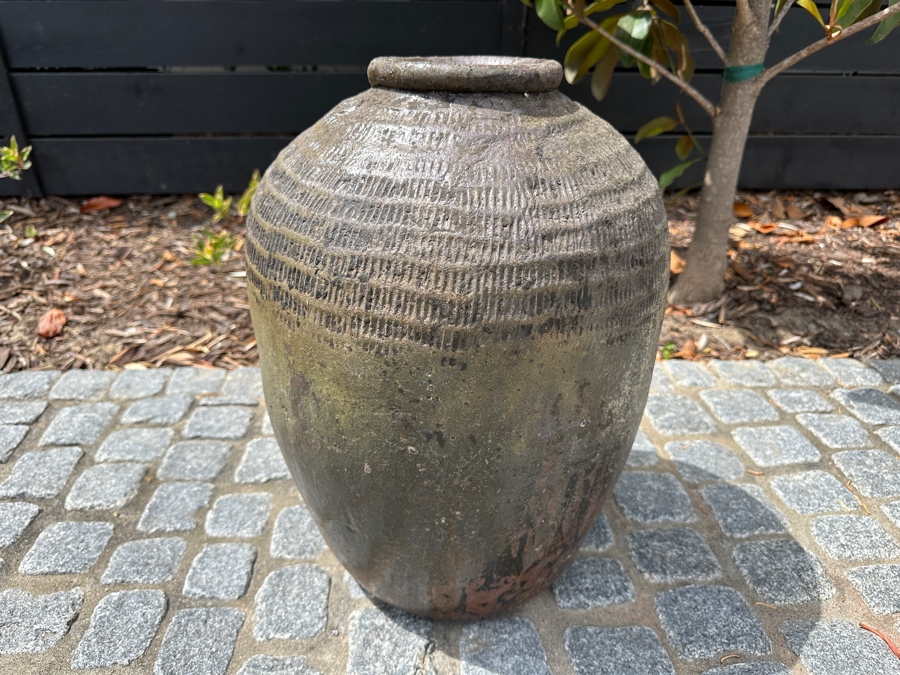 Large Handmade Art Pottery Vase 17.5H [Photo 2]