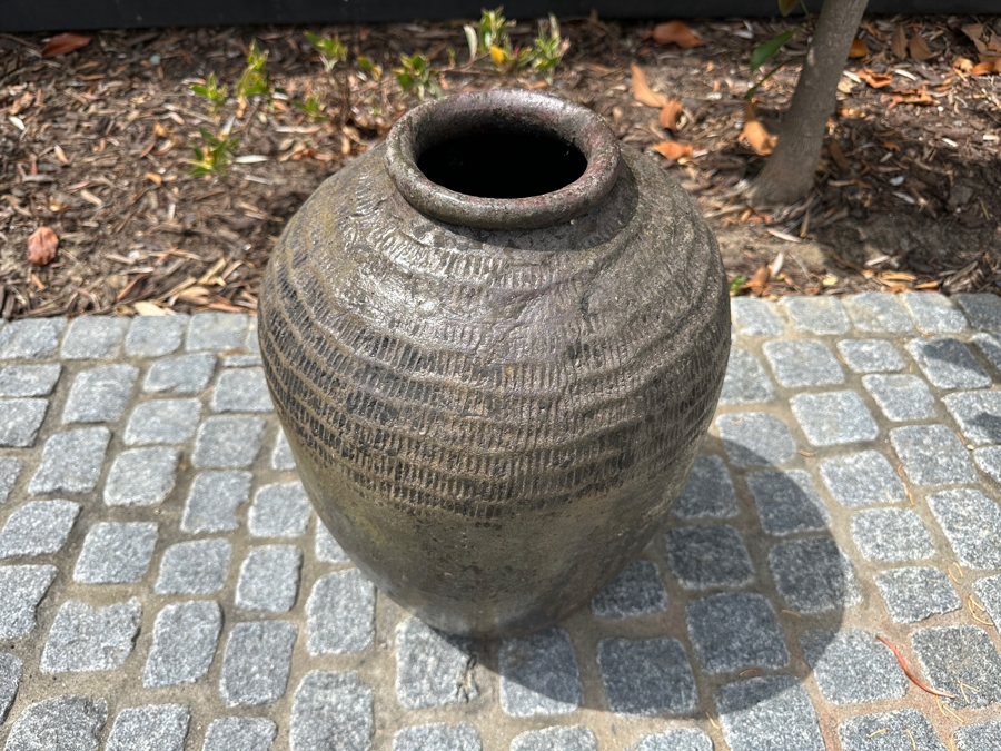 Large Handmade Art Pottery Vase 17.5H [Photo 3]