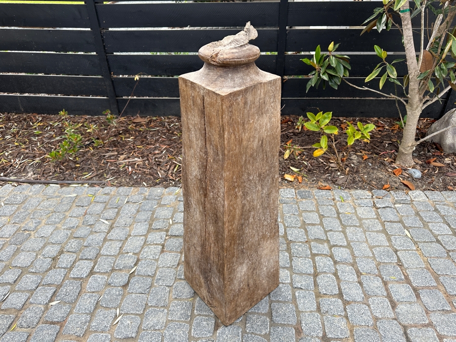 Wooden Architectural Sculpture 35'H [Photo 4]