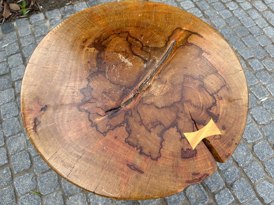 Solid Wooden Side Table 18.5W X 20H [Photo 7]