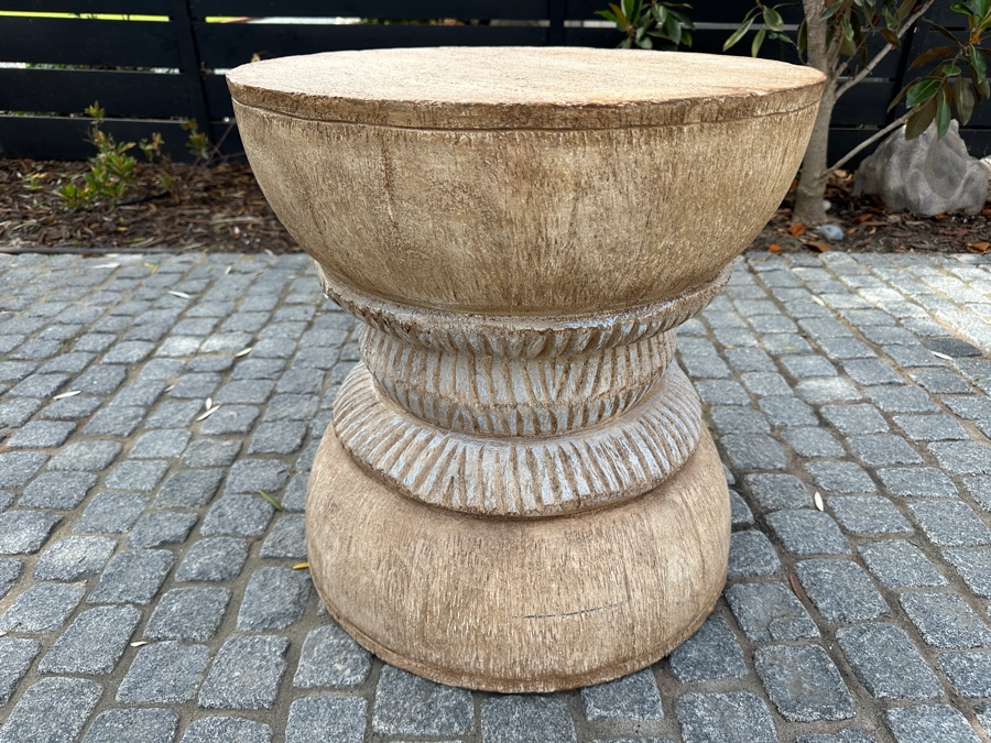 Solid Wooden Side Table 19.5W X 20H [Photo 1]