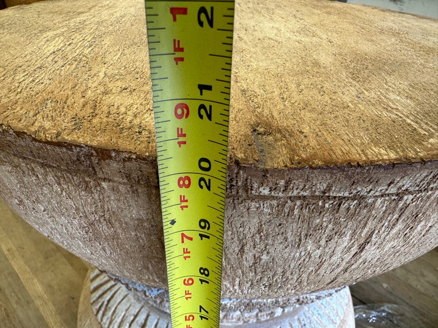 Solid Wooden Side Table 19.5W X 20H [Photo 5]