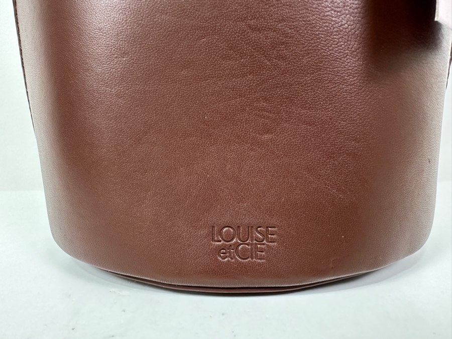 Just Added - New Louise Et Cie Group Alez Large Bucket Leather Handbag Retails $348 [Photo 4]