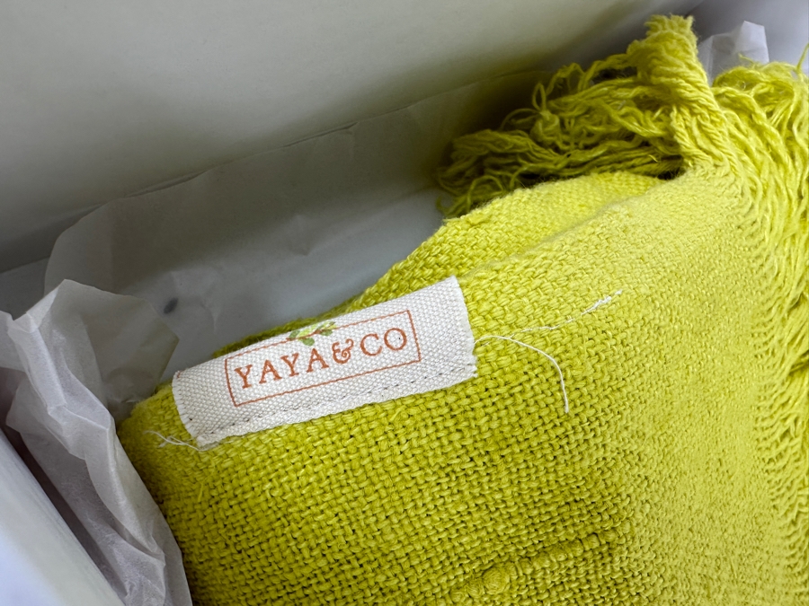 Just Added - New Yaya & Co. Linen Throw [Photo 5]