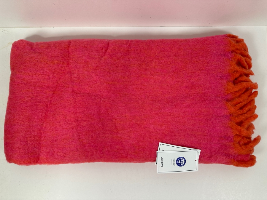 Just Added - New H&M Home Wool Throw 51' X 67' [Photo 3]