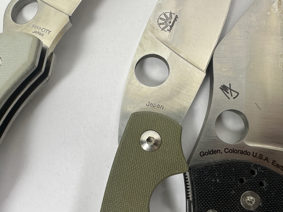 Just Added - (11) Spyderco Pocket Folding Knives [Photo 15]
