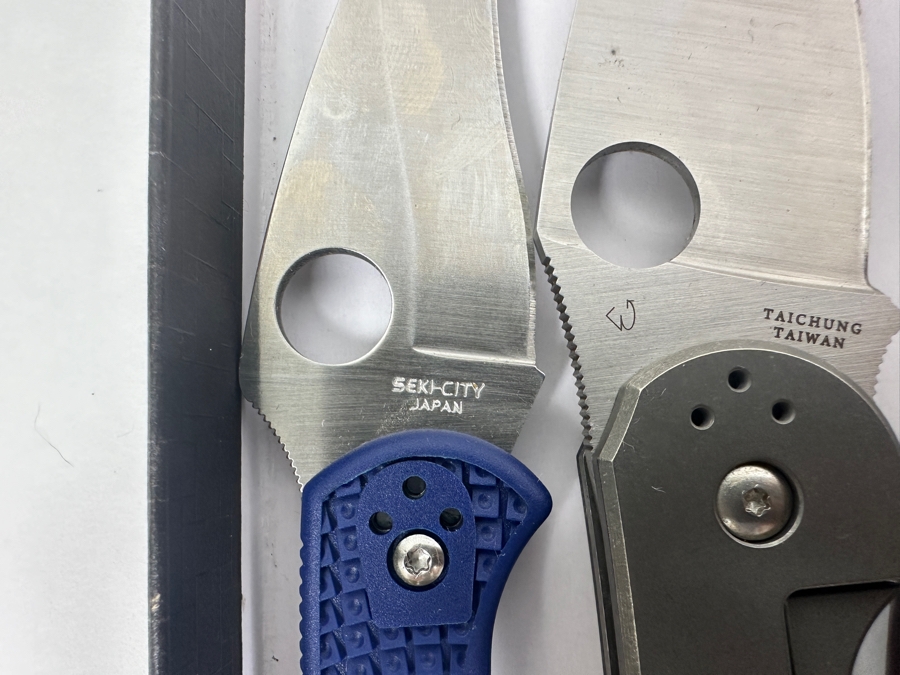 Just Added - (11) Spyderco Pocket Folding Knives [Photo 20]