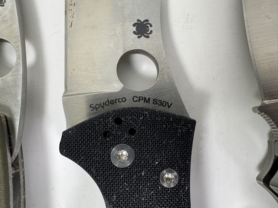Just Added - (11) Spyderco Pocket Folding Knives [Photo 6]