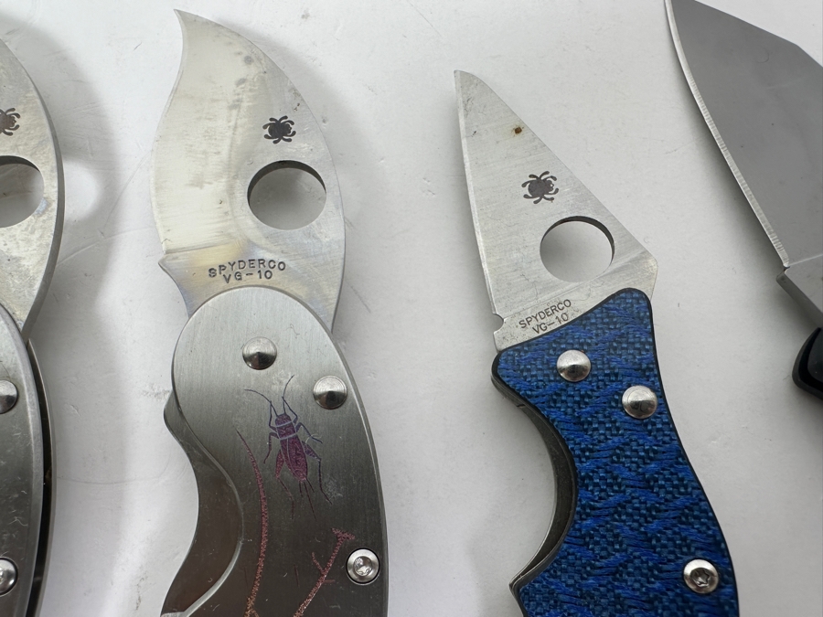 Just Added - (12) Spyderco Pocket Folding Knives [Photo 7]