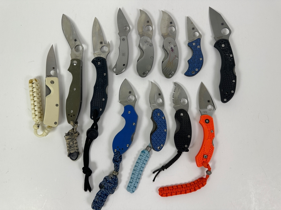 Just Added - (12) Spyderco Pocket Folding Knives [Photo 2]