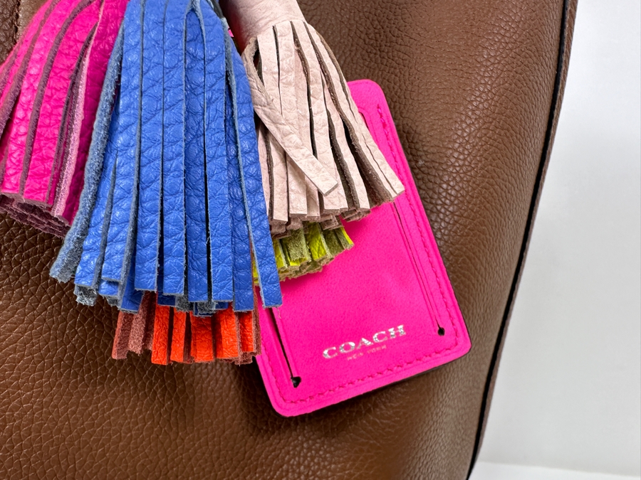 Just Added - Coach Tote Handbag [Photo 5]