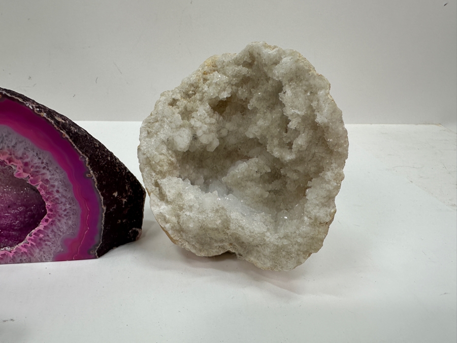 Just Added - Collection Of Sliced Geodes [Photo 8]
