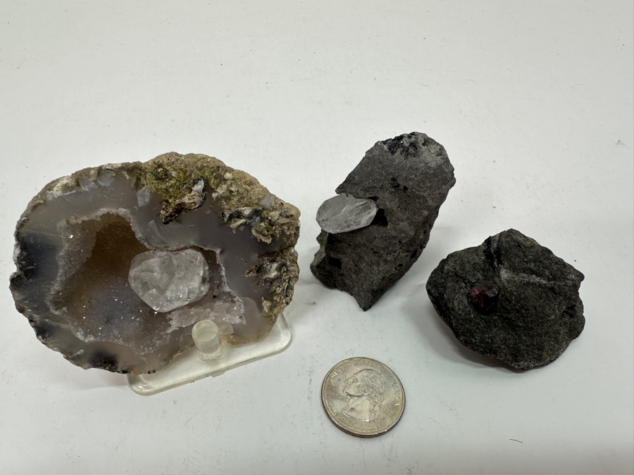 Just Added - Geode / Rocks With Quartz & Purple Stone [Photo 9]
