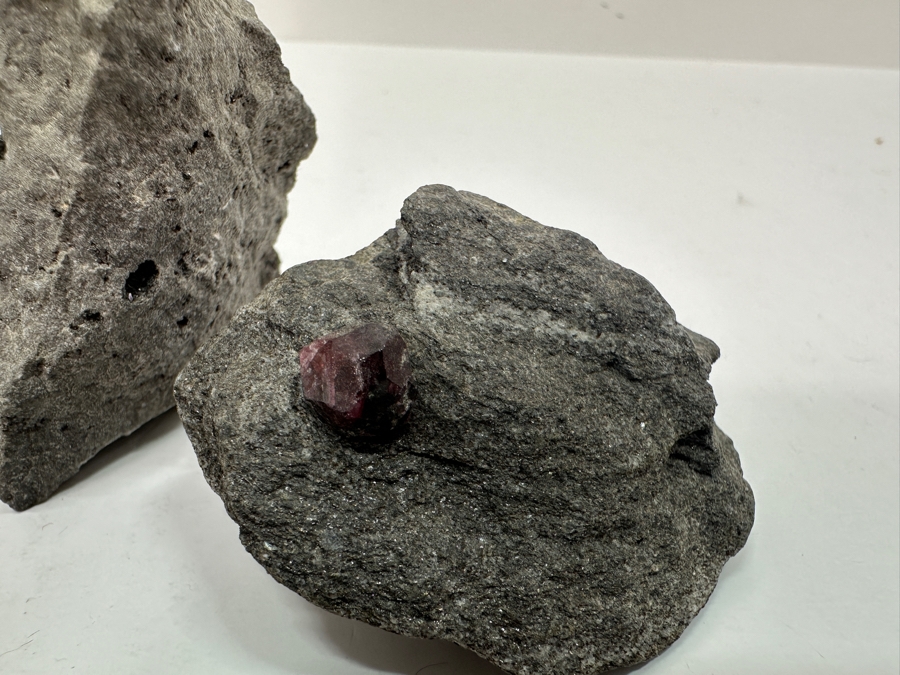 Just Added - Geode / Rocks With Quartz & Purple Stone [Photo 7]