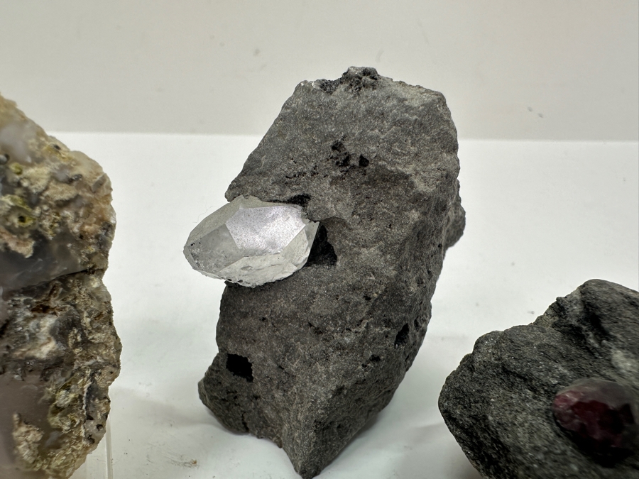 Just Added - Geode / Rocks With Quartz & Purple Stone [Photo 5]