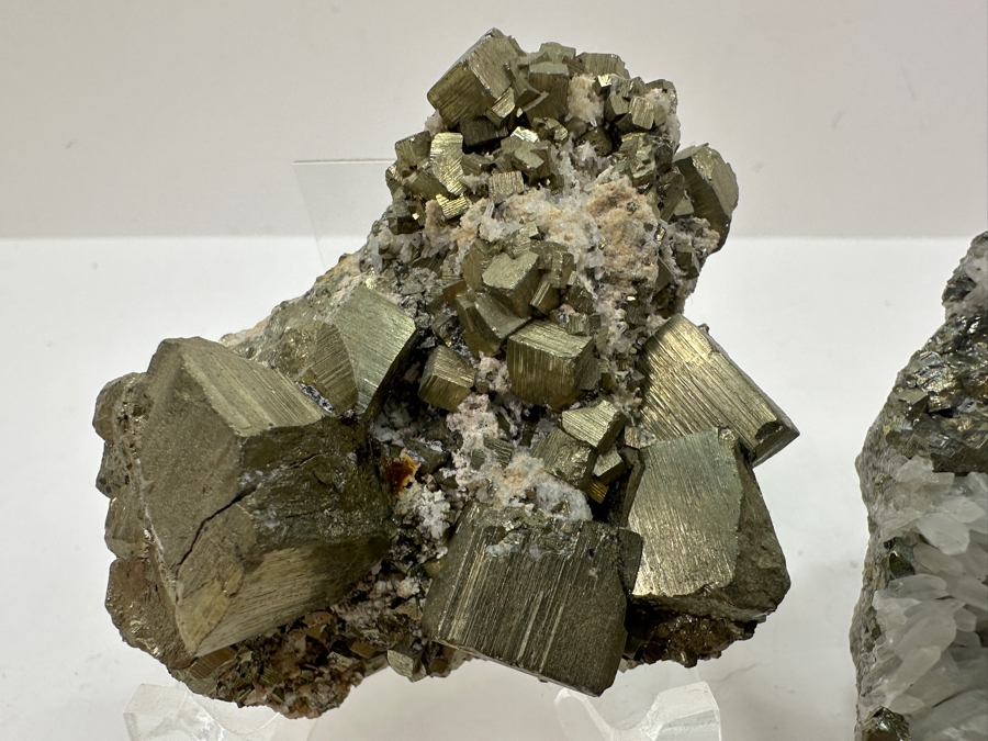 Just Added - (5) Collection Of Various Rocks / Quartz / Pyrite [Photo 3]