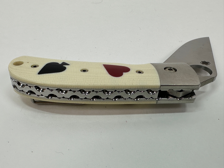 Just Added - Spyderco A. T. Barr One-Eyed Jack Folding Pocket Knife 2.49' CPM S30V With Ivory Heart/Spade Inlay Handle Retails $379 [Photo 4]