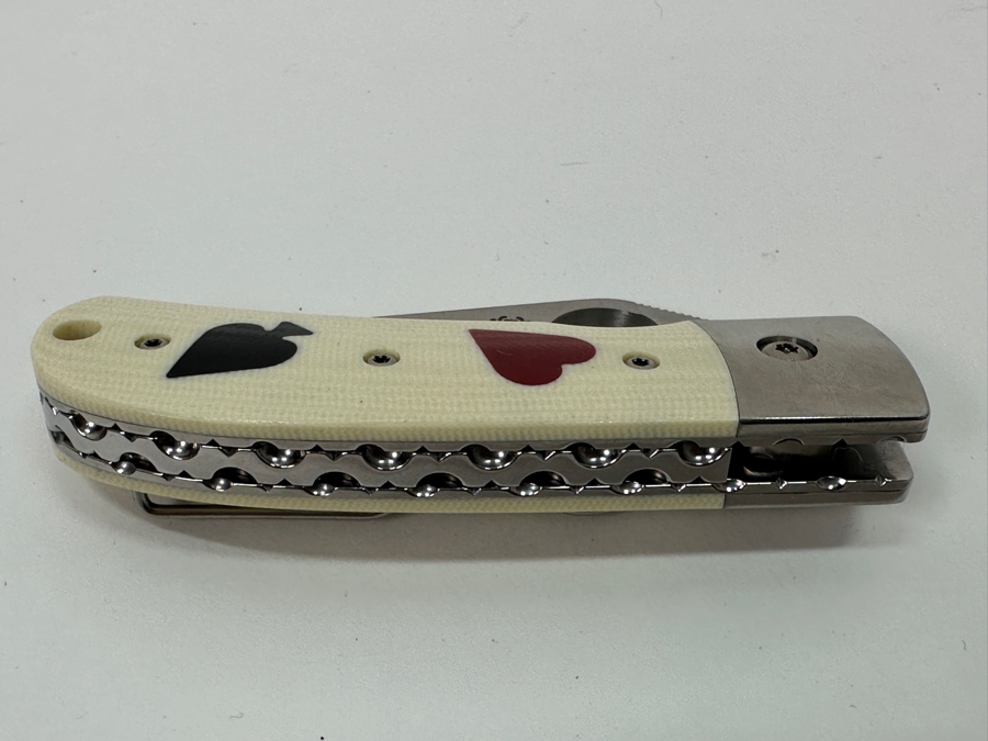 Just Added - Spyderco A. T. Barr One-Eyed Jack Folding Pocket Knife 2.49' CPM S30V With Ivory Heart/Spade Inlay Handle Retails $379 [Photo 9]