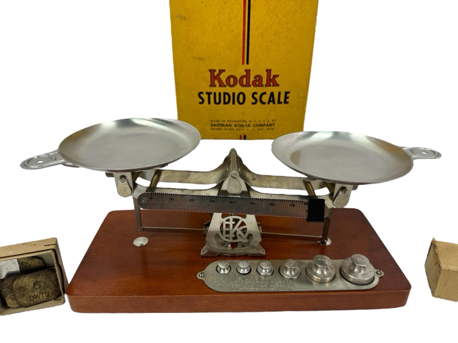 New In Box Eastman Kodak Studio Scale With Weights [Photo 1]