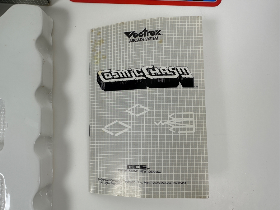 Vintage 1982 Vectrex Cosmic Chasm Arcade System Video Game Cartridge With Original Box, Screen Overlay & Instruction Manual - Vectrex Was The Only Home Market Vector Display-Based Stand Alone Gaming Platform [Photo 5]