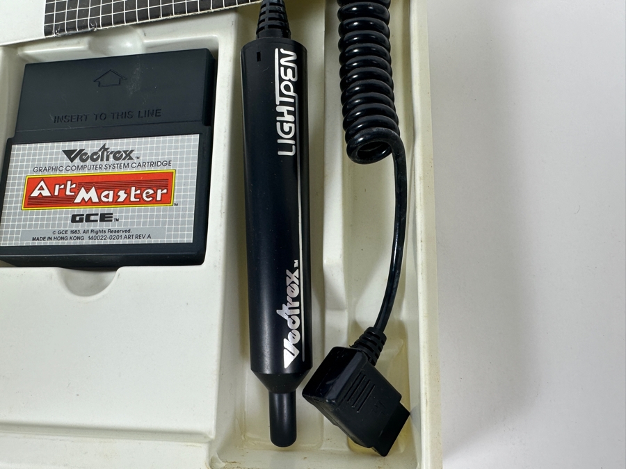 Vintage 1982 Vectrex Art Master Arcade System Video Game Cartridge With Light Pen, Original Box, Screen Overlay & Instruction Manual - Vectrex Was The Only Home Market Vector Display-Based Stand Alone Gaming Platform [Photo 7]