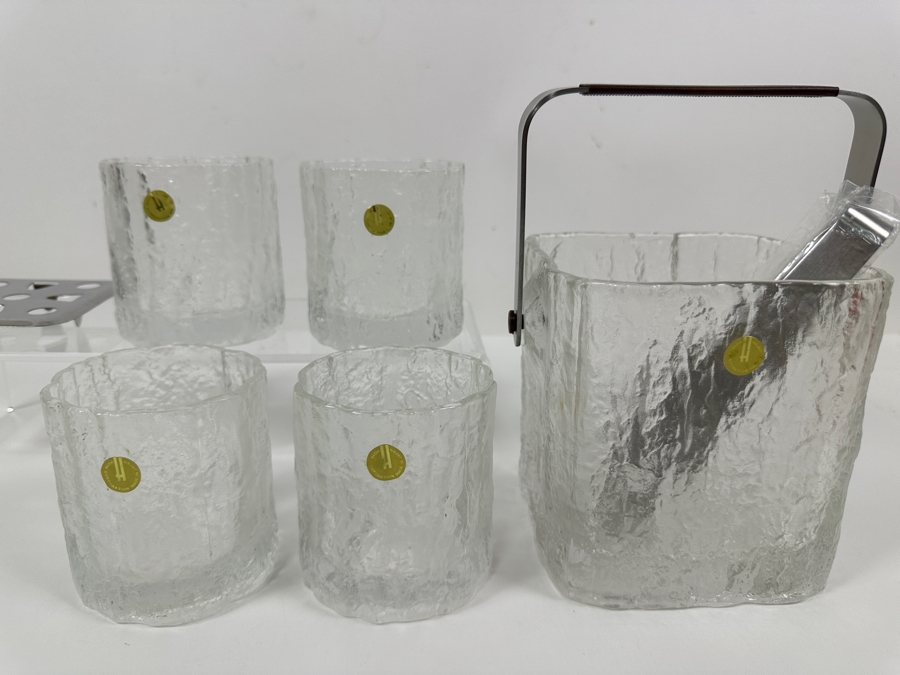 Vintage Glacier Textured Glass Ice Bucket With Four Old Fashioned Icicle Tumblers Glasses Made In Japan By The Hoya Corporation [Photo 1]