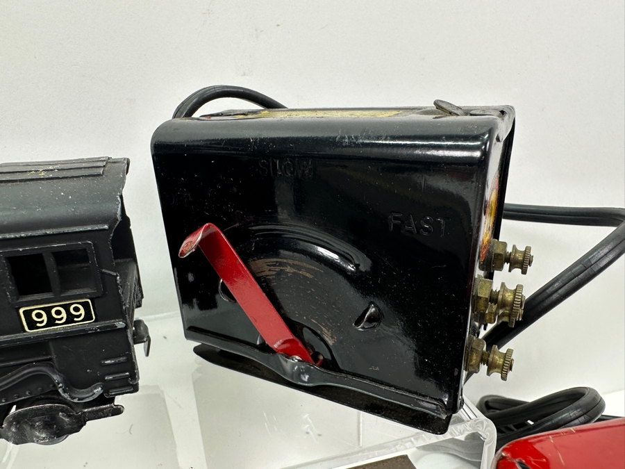 Vintage Mid-Century Louis Marx Stream Line Electrical Train Set With Original Box (Only Has 3 Pieces Of Train Tracks) [Photo 14]