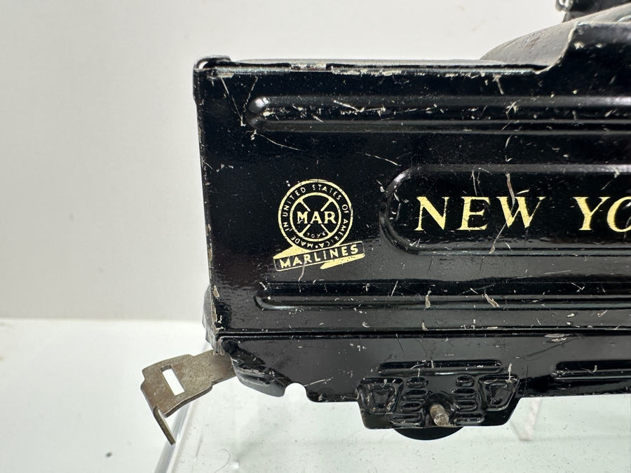 Vintage Mid-Century Louis Marx Stream Line Electrical Train Set With Original Box (Only Has 3 Pieces Of Train Tracks) [Photo 12]