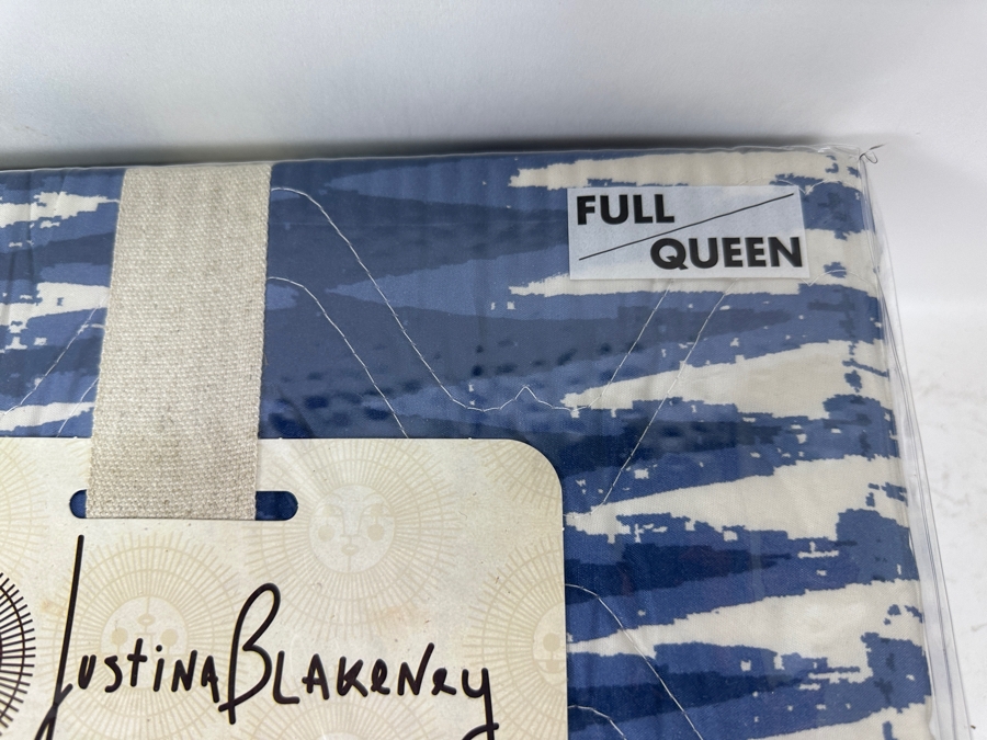 New Justina Blakeney Boogie Blue and White Full/Queen Quilt with Kip&Co 100% Cotton Yellow and Blue Tassel Throw 180cm x 230cm [Photo 4]