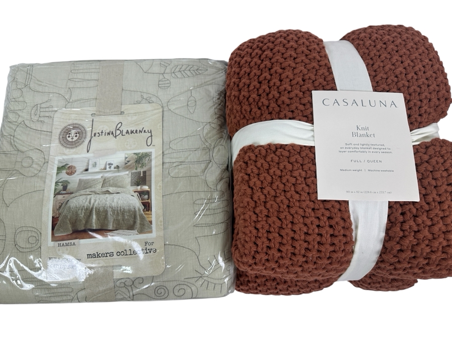 New Justina Blakeney Hamsa Full/ Queen Quilt with Casaluna Full/Queen Knit Blanket [Photo 1]
