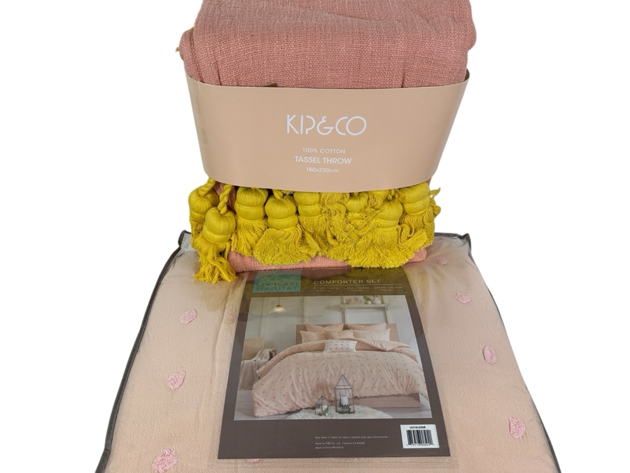 New Urban Habitat Full/Queen Comforter Set with Kip&Co 100% Cotton Tassel Throw 180cm x 230cm [Photo 1]