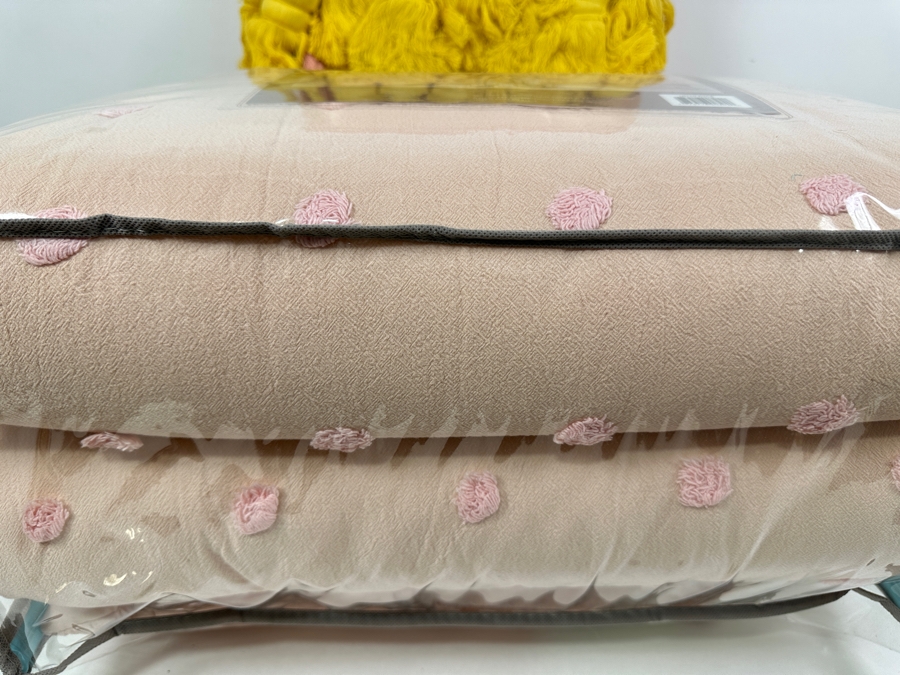 New Urban Habitat Full/Queen Comforter Set with Kip&Co 100% Cotton Tassel Throw 180cm x 230cm [Photo 6]