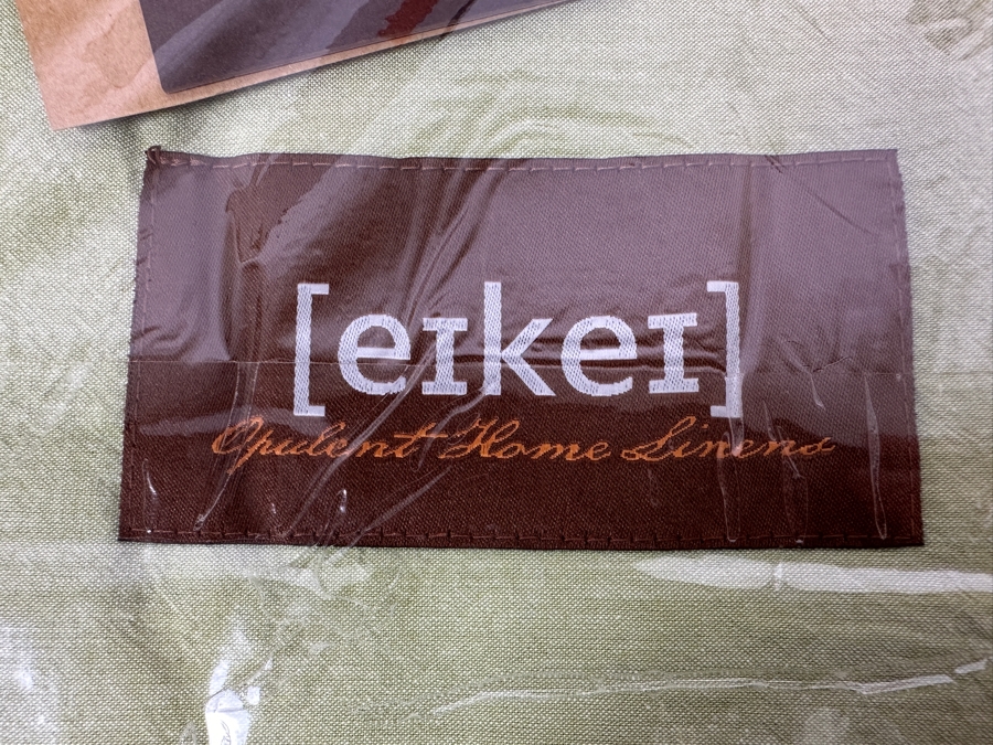 New Eikei Washed Cotton Lime Olive Queen Duvet Cover Set with (2) Shams and (2) Throw Pillows  [Photo 5]