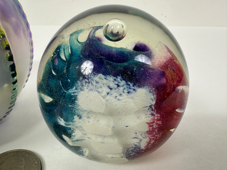 Stuart Abelman Studio Art Glass Iridescent Oil Lamp And Paperweight [Photo 5]