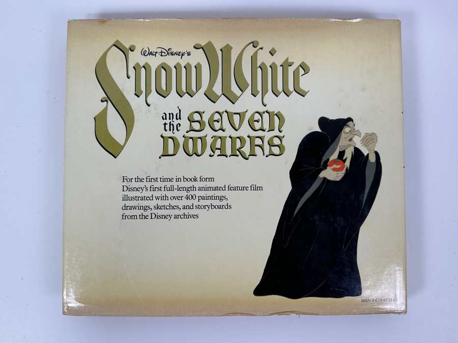 Vintage 1979 Hardcover Book Walt Disney's Snow White And The Seven Dwarves [Photo 7]
